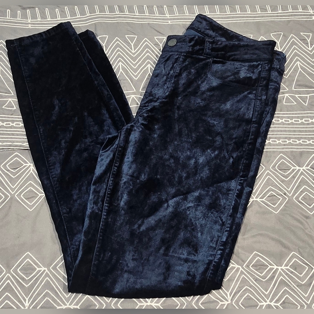 Paige Verdugo Ultra Skinny Midrise Dark Blue Velvet Pants Size 28